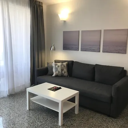 Апартаменты Bahia Colon