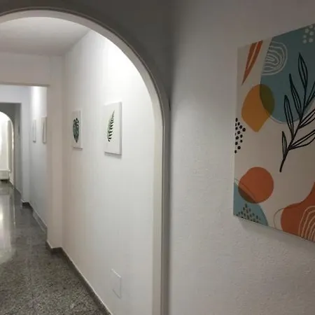 Bahia Colon Апартаменты *